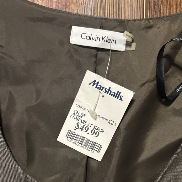 Calvin Klein Charcoal Plaid Midi Dress with Belt Sz 8 NWT - Picture 2 of 6